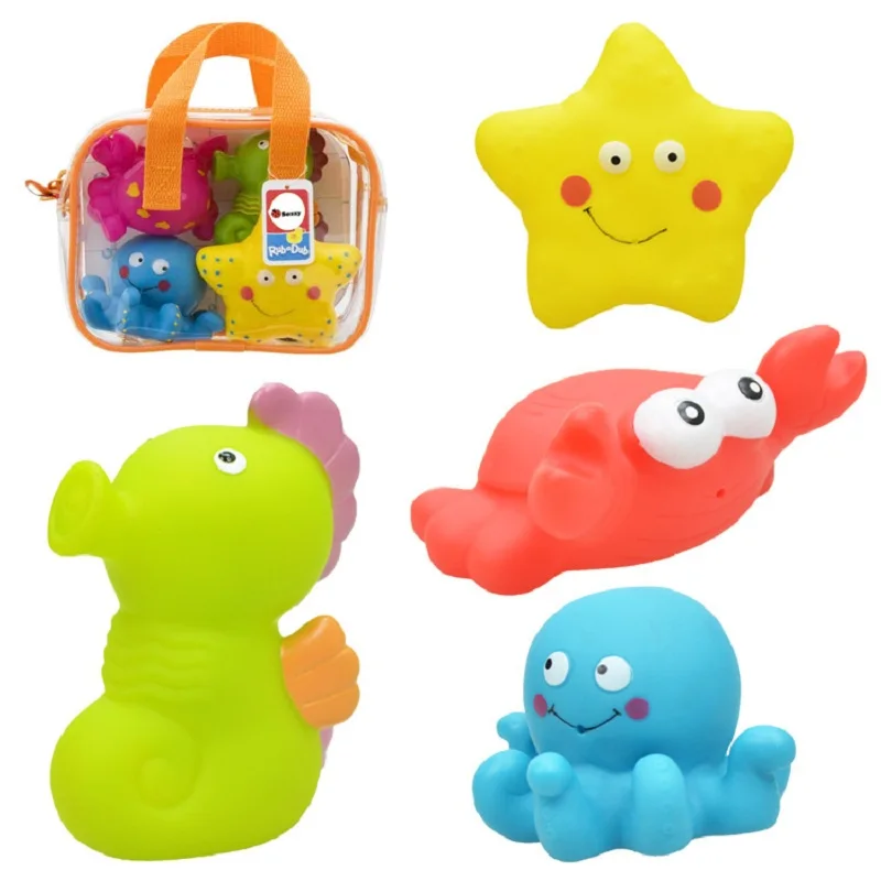 Sassy bathtime pals squirters