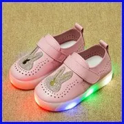 Children-Casual-Shoes-2016-Fashion-Girls-Sport-Shoes-Baby-LED-Light-Luminous-Sneakers-Flasher-Baby-shoes.jpg_200x200