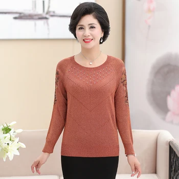 

2020 new spring and autumn coat, mother's middle aged long sleeved bottoming shirt, old woman's autumn sweater, 40 years old 50