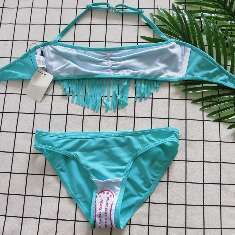 girls swimsuit