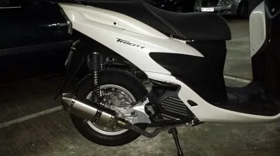 Универсальная накладка на глушитель. CBR125 CBR250 CB400 CB600 YZF FZ400 Z750