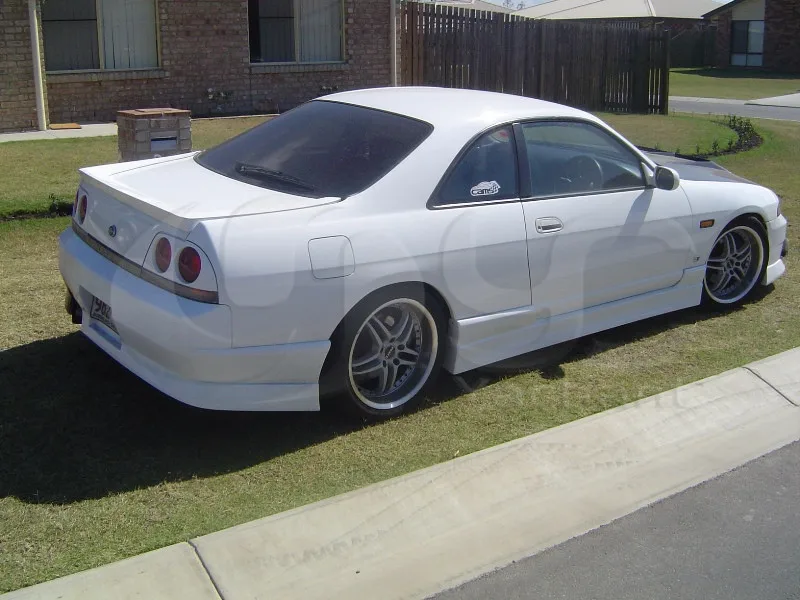 1995-1998 Nissan Skyline R33 GTS 2D M Sport Style Body Kit FRP (4)
