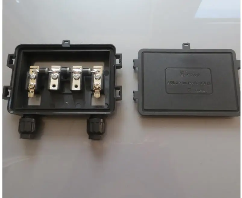 

50 pieces DHL shipping 140W-200W Solar Junction Box waterproof IP65 for Solar Panel connect PV solar cable connection with diode