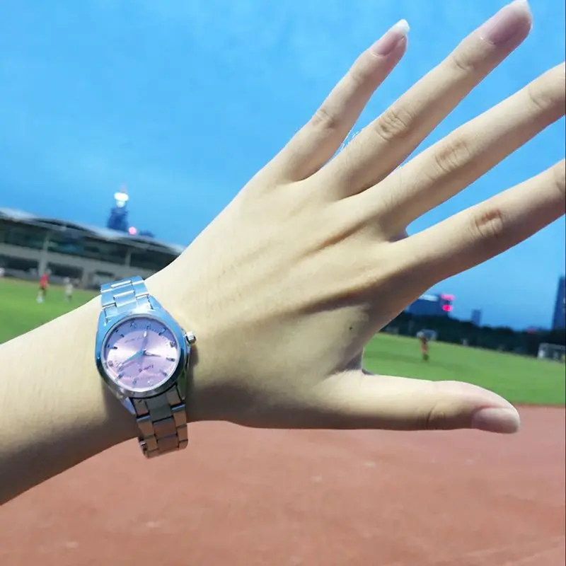 Prix pour Marque de mode 2016 Dames Quartz-montre De Luxe Femmes Robe Rose Montres En Acier Plein Femmes Strass Montres Relogio Feminino Prix pour Marque de mode 2016 Dames Quartz-montre De Luxe Femmes Robe Rose Montres En Acier Plein Femmes Strass Montres Relogio Feminino
