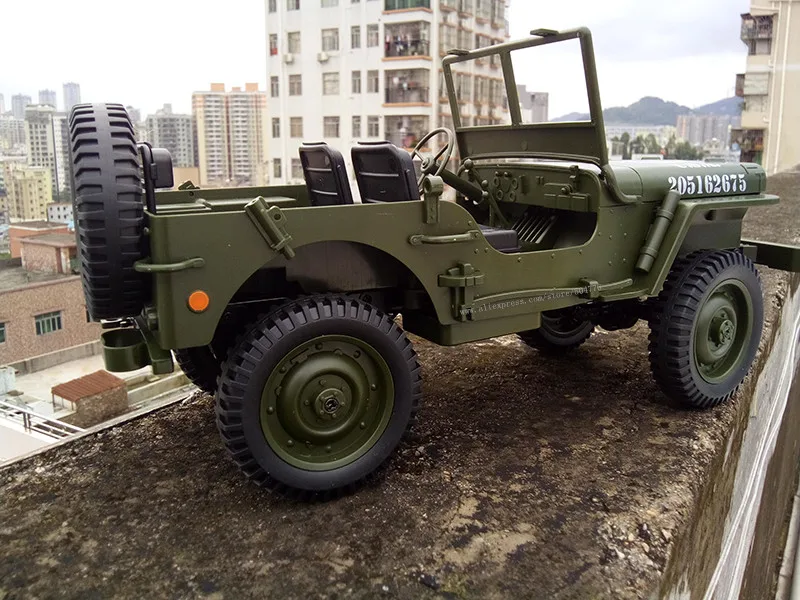 Модель: 10 радиоуправляемых автомобилей масштаб 1/10 4x4 с приводным валом