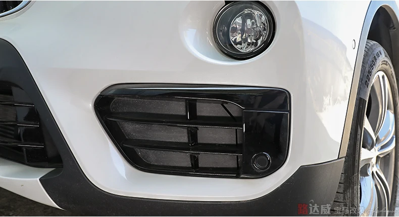 Хром наклеиваемого покрытия для автостайлинга из ABS передняя противотуманная фара крышка Накладка полоски-накладки 3D наклейки для BMW X1 E84-17 автомобиля внешние аксессуары