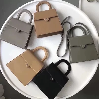 

Vintage Casual Women Handbag Shoulder Bag Famous Designer Crossbody Bags for Women Femme Ladies Messenger Bag High Quality