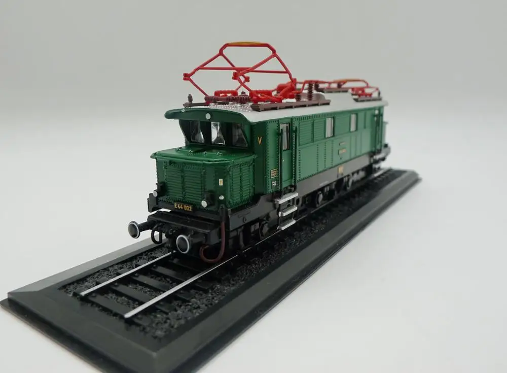 Atlas TRAIN E 44 002(1933) 1/87 литая модель