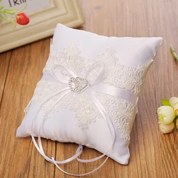 

White Lace Wedding Ring Pillow Coussin Alliance Bridal Ring Bearer Pillow Cushions Wedding Marriage Ceremony Decorations