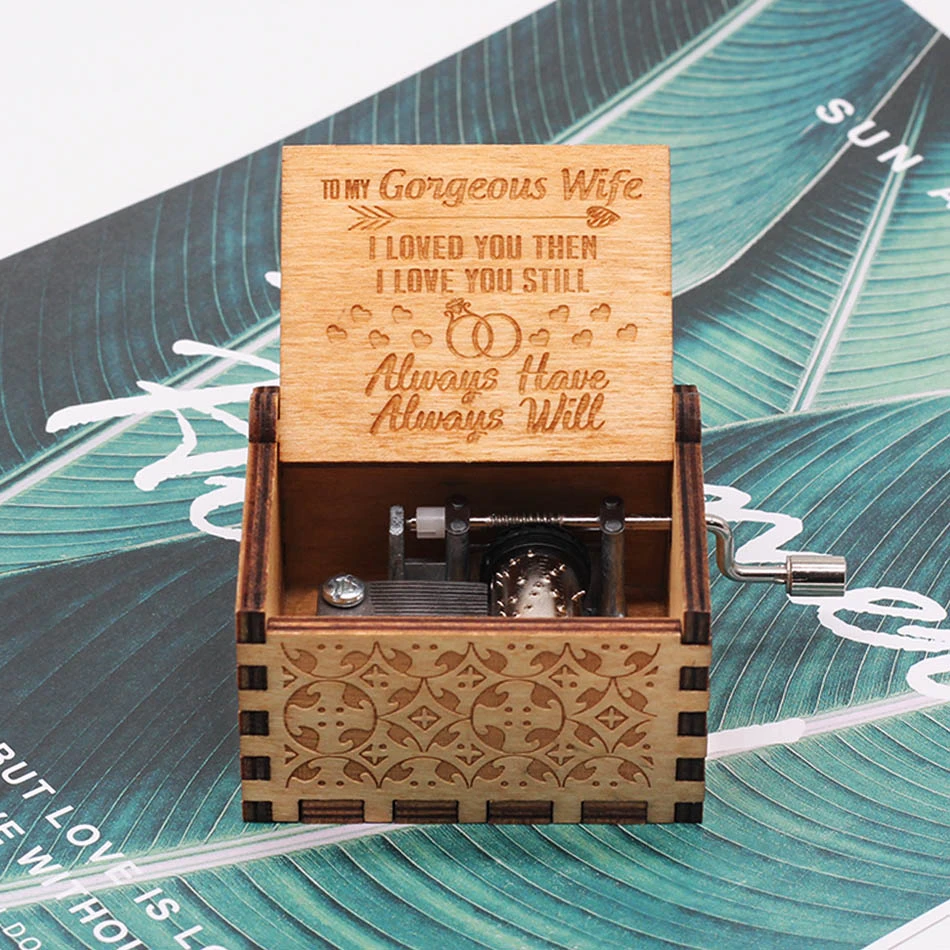 

NEW Creative Wooden Music Box My Sun theme song Love Dad and Mom TO MY Goigeous Wife Hand-held 18-note Music Box Christmas Gift