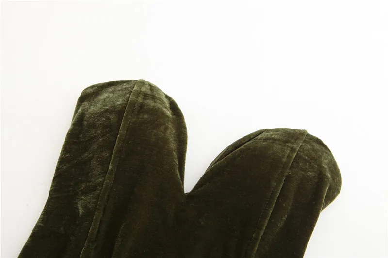 6621626032_508351750