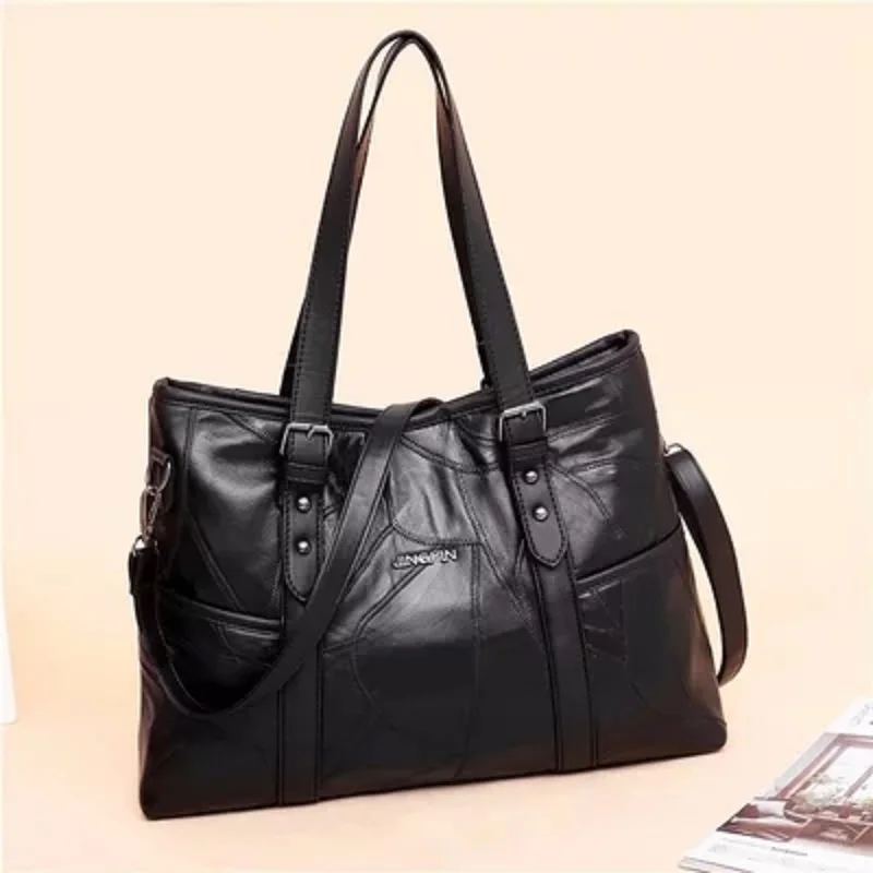 

2018 thin and super simple wild sheepskin handbags fashion trend casual shoulder Messenger bag