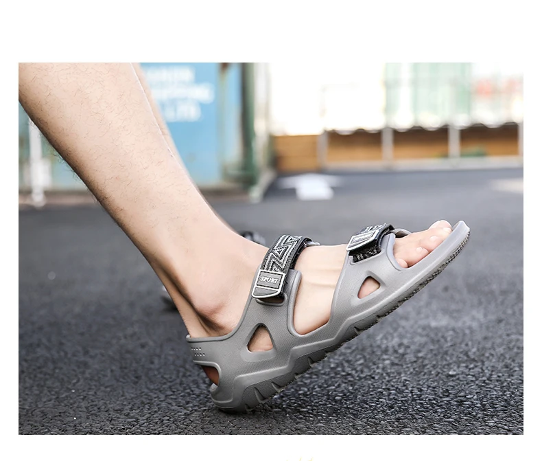 Large Size Men Sport Sandals Summer Cheap Beach Shoes Light Outdoor Non-slip Water Shoes Rivers Upstream Slippers Man Footwear