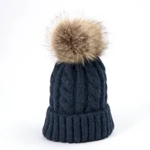 Женская теплая шапка с помпонами на пуговицах для женщин, зимняя утепленная бархатная шапка для родителей и ребенка, мужская шапка Gorro Invierno Hombre# LR2