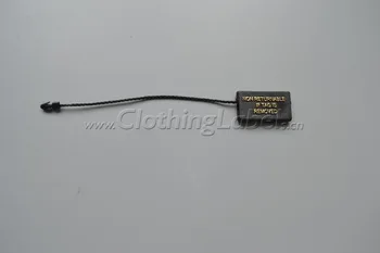 

Custom brand name hang tag string hot stamping gold embossed logo/plastic hang tag seal string