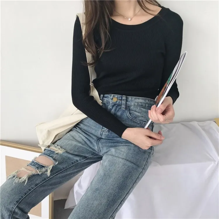 Colorfaith New Autumn Winter Women's Sweaters V-Neck Minimalist Slim Bottoming Tops Korean Style Solid Multi Colors SW5516