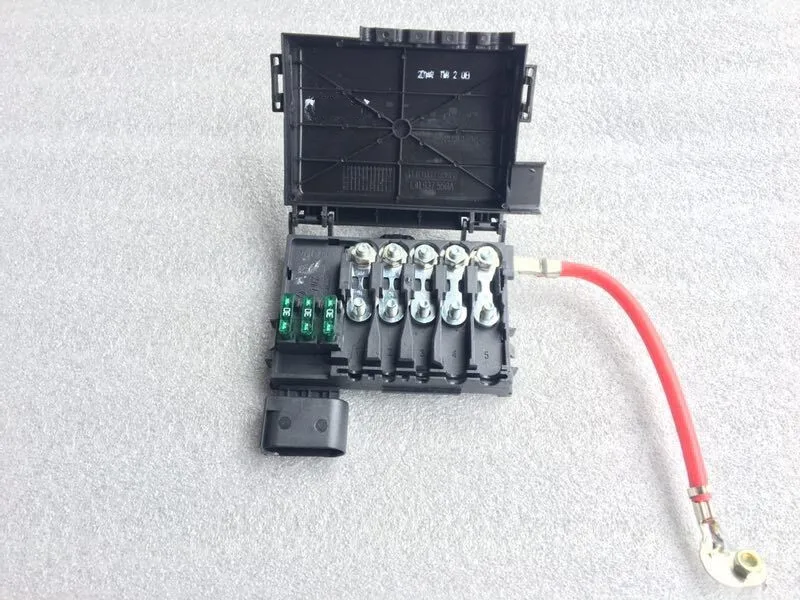 Fuse Box for Bora Jetta Golf MK4 Beetle A3 Octavia 1J0937617D 1J0 937