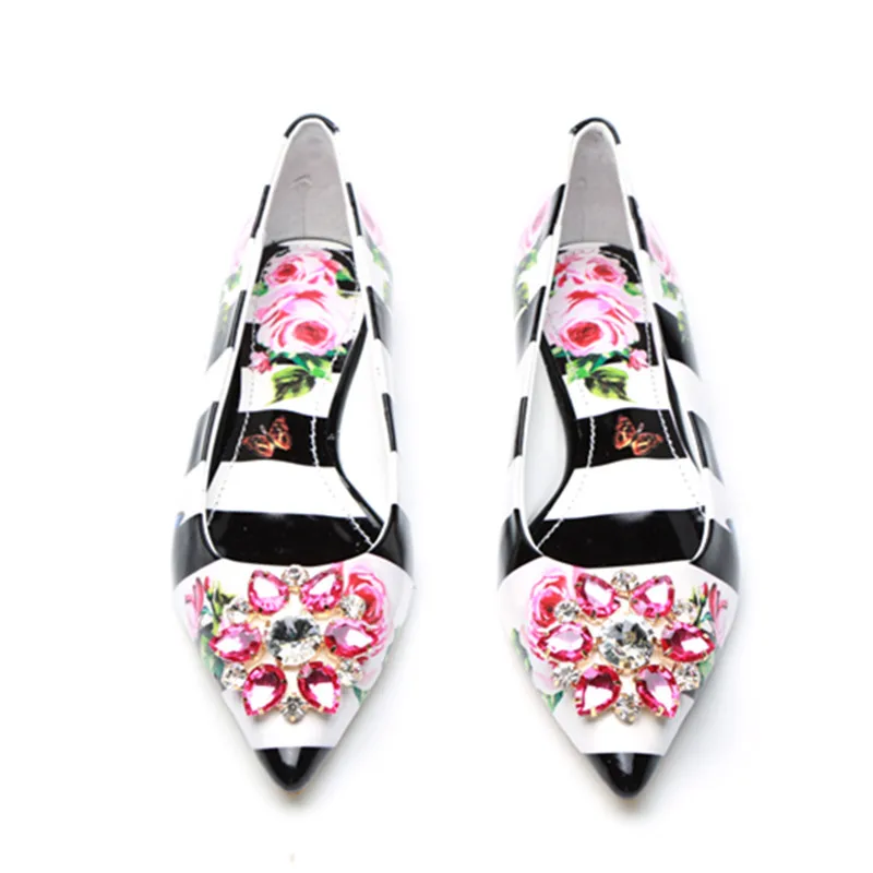 New-2018-women-autumn-shoes-striped-flower-printing-pumps-big-crystal-embellished-toe-low-heel-lazy (5)