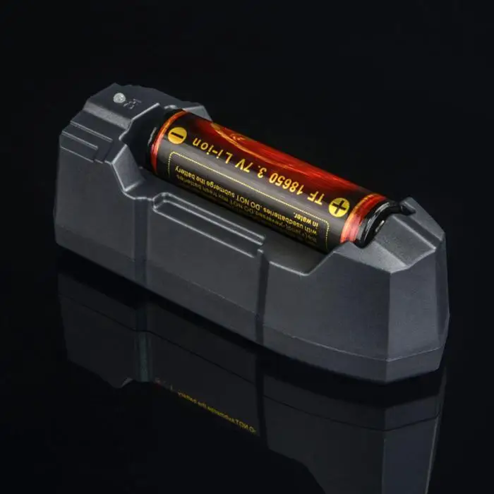 

TrustFire 18650 3.7V 3000mAh Protected Battery with PCB + TrustFire TR-010 Mini Portable Single Lithium Battery Charger