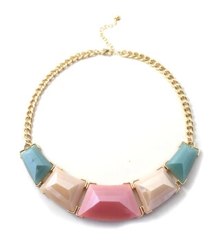 

2014 New Design Wholesale Graceful Gold Color Alloy Resin Gem Choker Statement Necklace Gift Jewelry