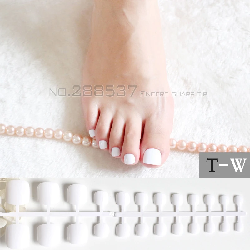 W(750)