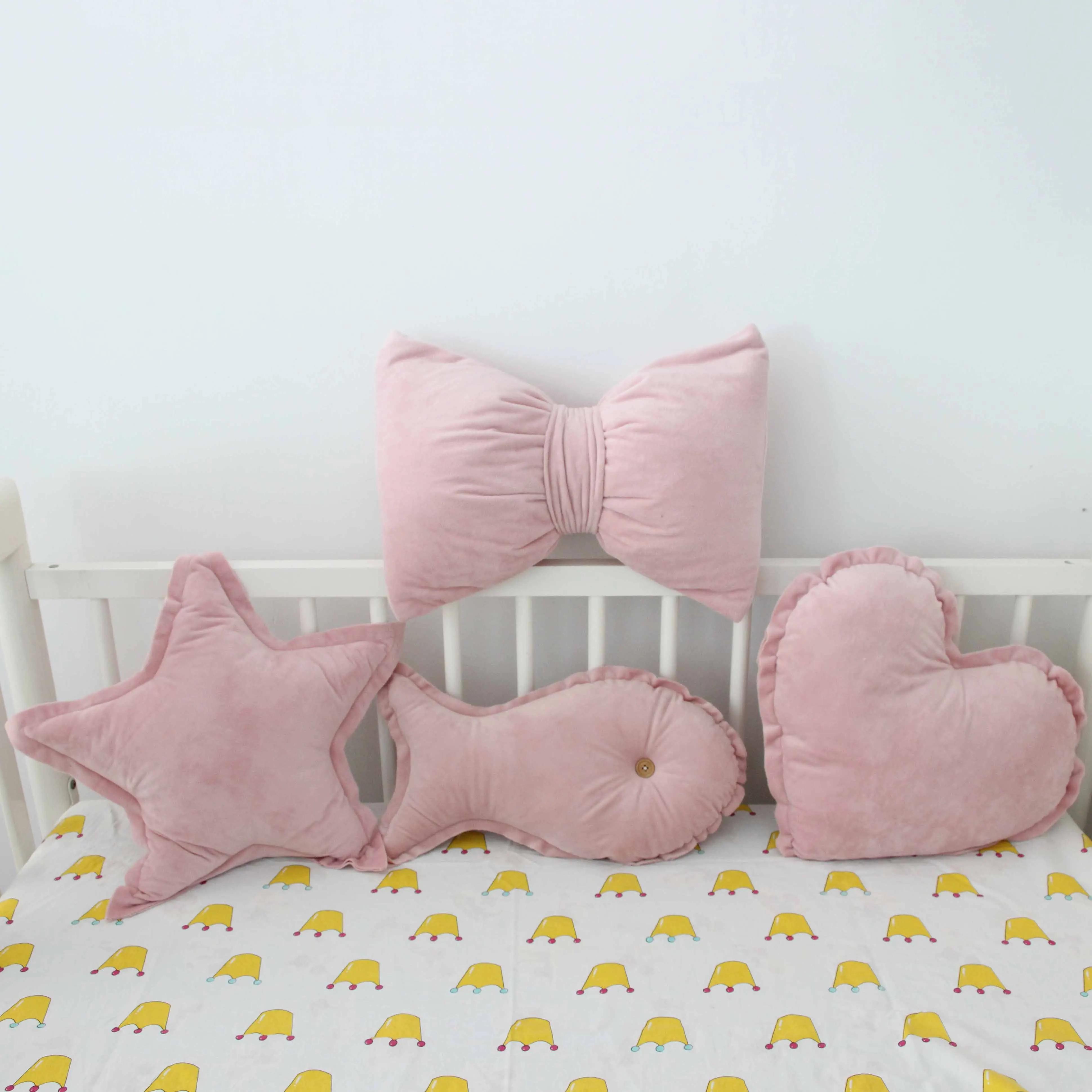 Бант подушки диванная Подушка Съемная моющаяся INS короткая плюшевая детская кровать комната и украшение дома подушка подарок на день рождения сладкий