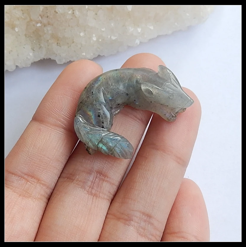 

Handcarved So Cute Animal Wolf!!!Sale 1Pcs Natural Stone Labradorite Cabochon 29x22x12mm 6.8g