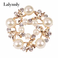 Exquisite Flower Imitation Pearl Inlaid Rhinestone Wedding Women Brooch Pins Wholesale X00381