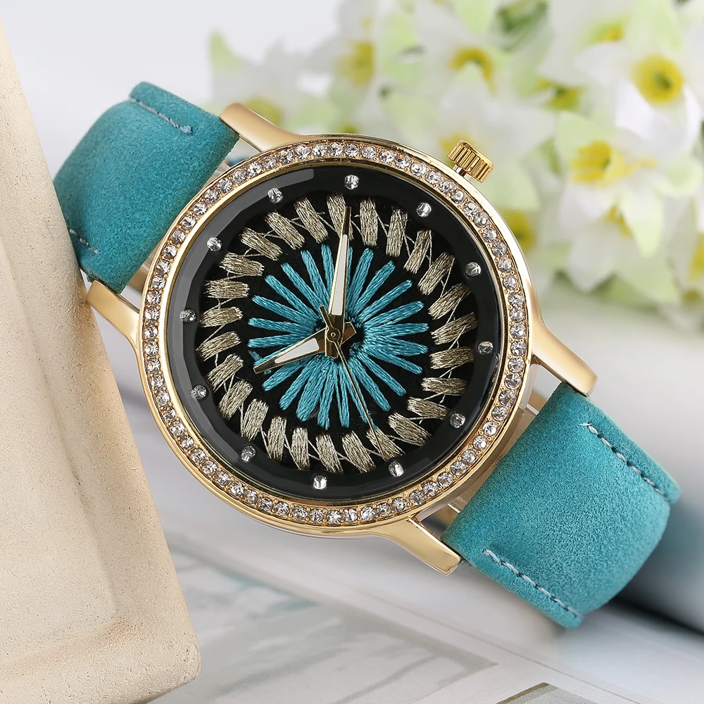 women watch (44)