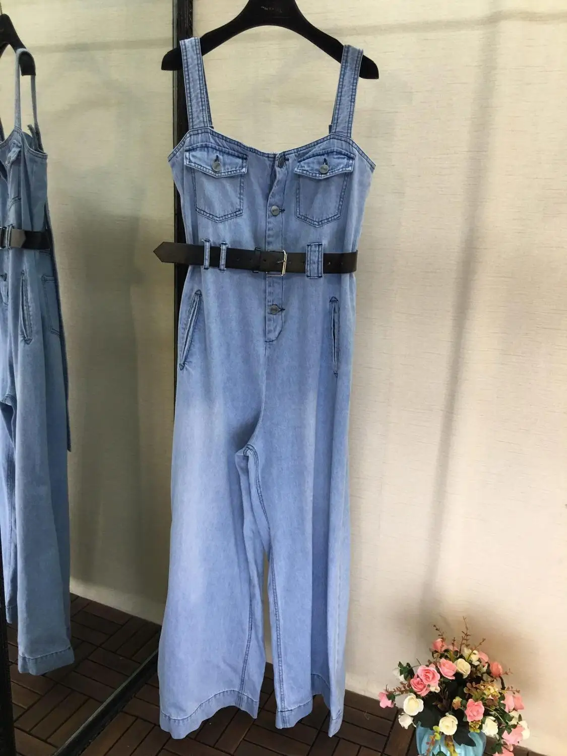 

2019 spring and summer new casual sling denim jumpsuit 0601