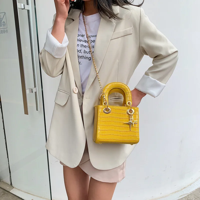 

2019 New Advanced Sensual Texture Stone Style Handbag