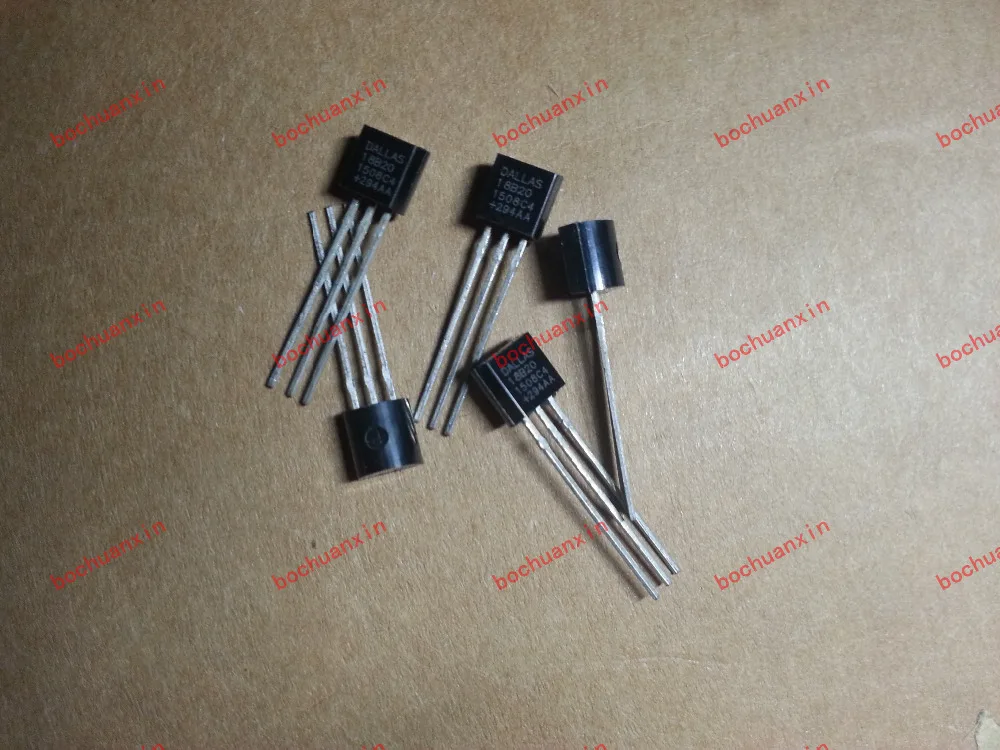 

Free Shipping DS18B20+ DS18B20 18B20 1-Wire Digital Thermometer IC 100% new original stock