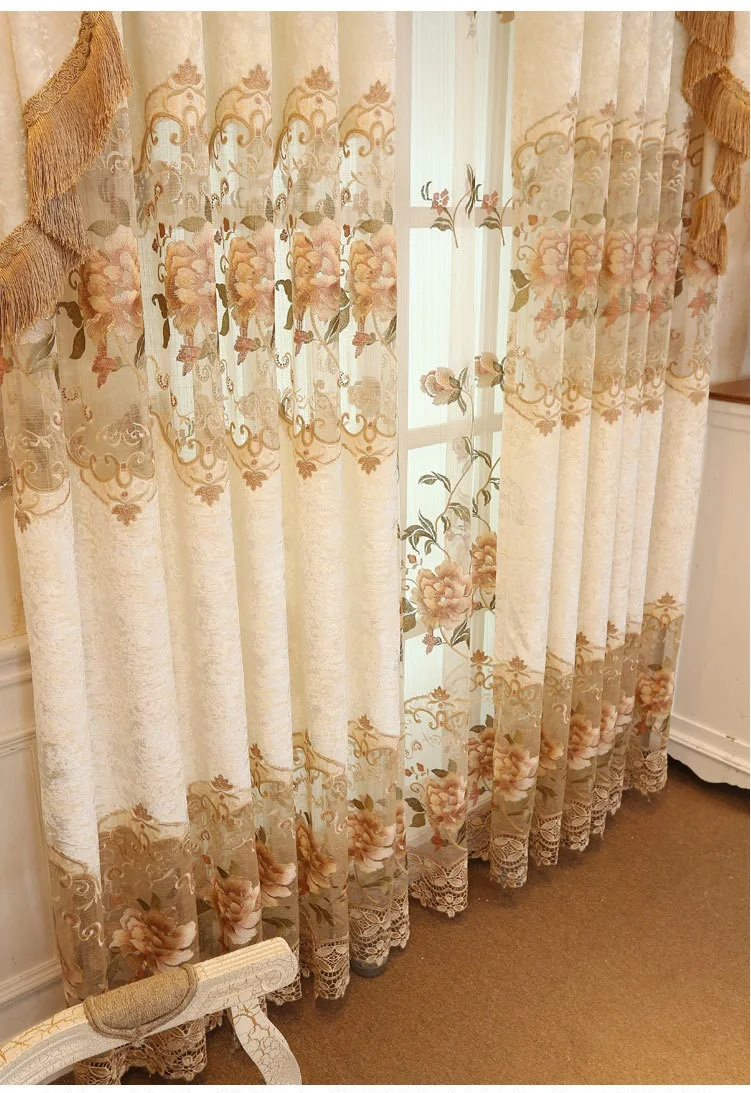 4346944142_2106559500