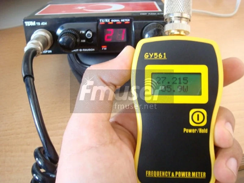 FMUSER подлинный Портативный ручной GY561 счетчик частоты Мощность метр 1 МГц-2400 МГц 0,1 Вт-50 Вт для 2-х полосный радио
