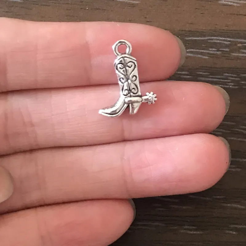 

20PCS DIY Jewelry Cowboy Boots Charms Antique Silver Tone Boots Pendant Charm for Bracelets Necklaces Earrings Zipper Pulls