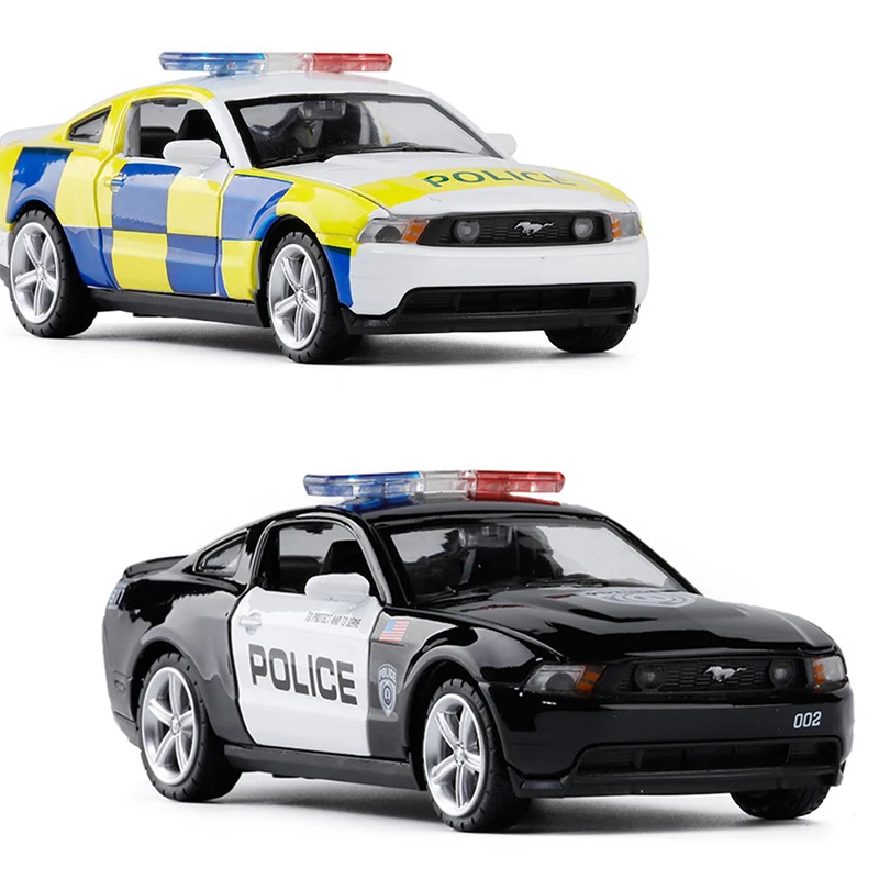 

1:32 Ford Mustang GT Police Alloy Diecast Model Car With Pull Back Toy Light and Sound Collection For Boy Toys Gift V092