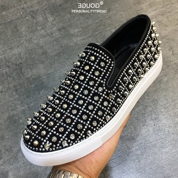 

Men Rivets Loafers Grid Spikes Shoes Luxury Design Slip on Suede Flat Shoes for Party Autumn Spring Man Leather Casual Shoes