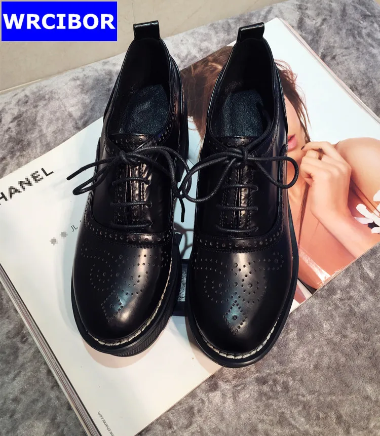 Genuine leather Platform Flat Oxford Shoes font b Woman b font Flats 2017 Fashion Fretwork Vintage
