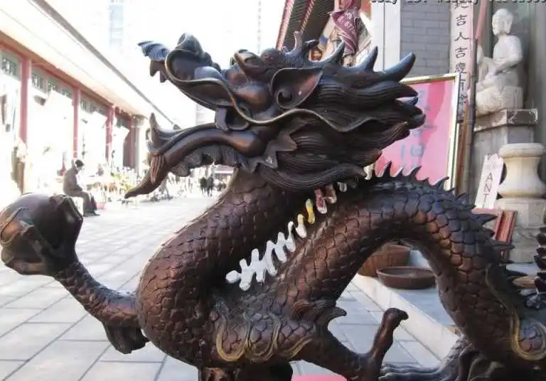 

chinese Folk Collection Classical red Bronze Dragon beast Dragon Ball statue