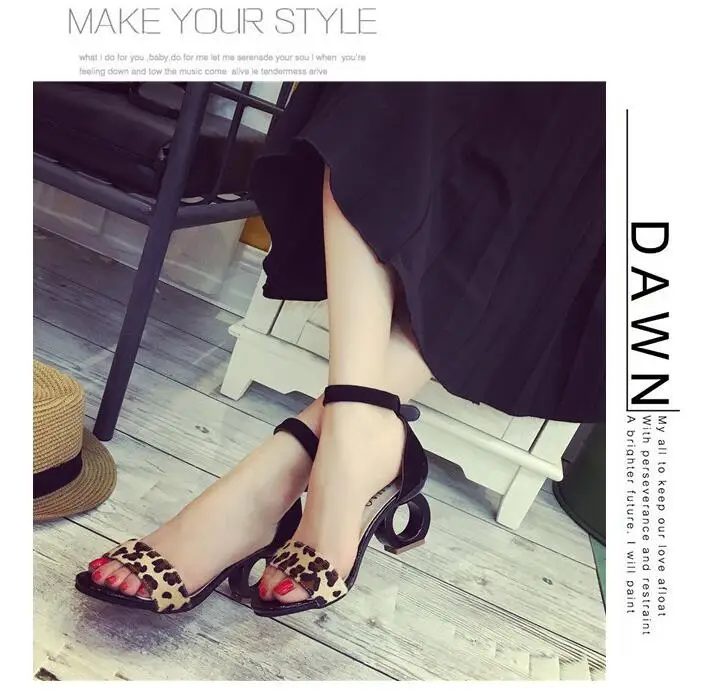 HTB1.M.AqxWYBuNjy1zkq6xGGpXaC