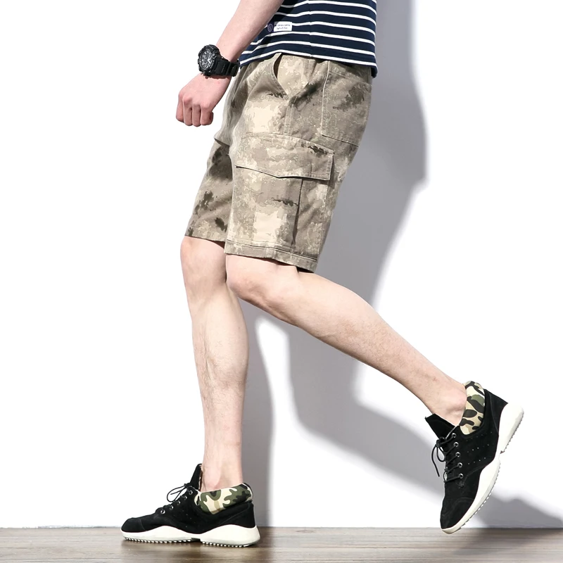 Летние Новые камуфляжные большие размеры 5xl эластичные мужские талии Свободные повседневные шорты пять мужские карго шорты
