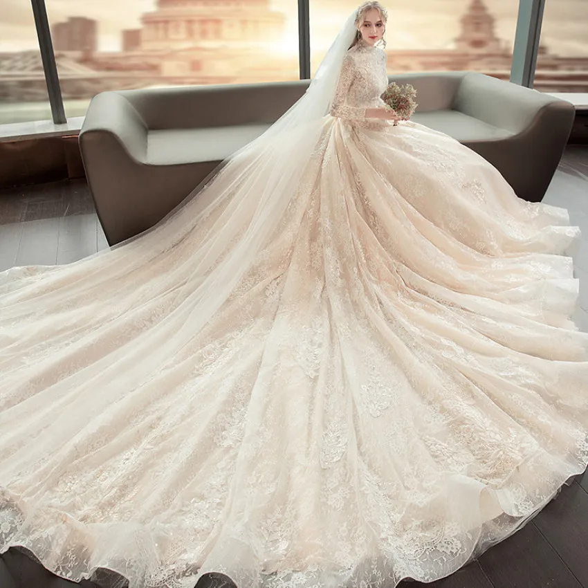 

Luxury Wedding Dress 2019 Flowers Embroidery Lace Bride Dress Long Sleeves Royal Wedding Gowns Vestido De Noiva Vestido De