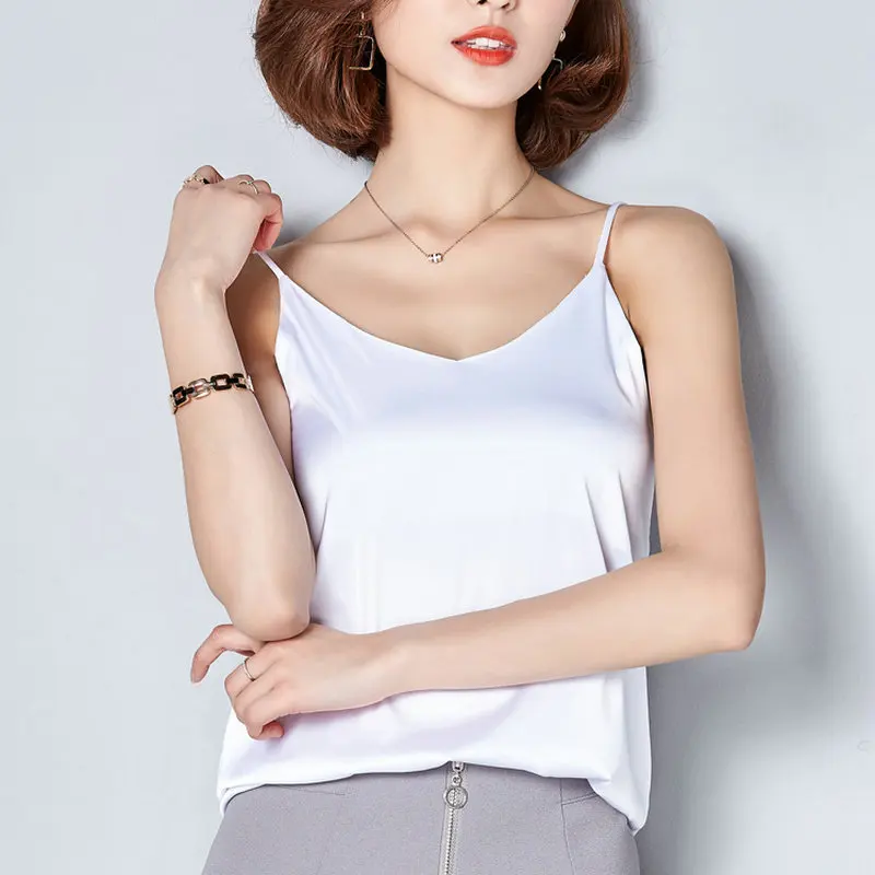 Satin White Crop Top Women Cami Summer Black Sexy Off Shoulde Tank Top Women Tops Pink Streetwear Halter Top Haut Femme 2018 Tops
