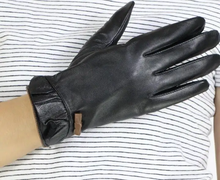 Перчатки из натуральной кожи для женщин, зимние теплые черные классические перчатки из овчины с сенсорным экраном, модные варежки, новинка H18-9-04 - Цвет: Черный