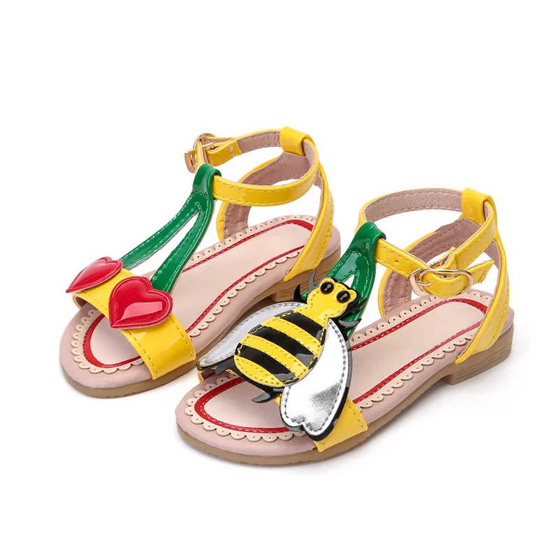 Летние сандалии для девочек; пляжная обувь с цветами и сердечками для маленьких детей - Цвет: yellow