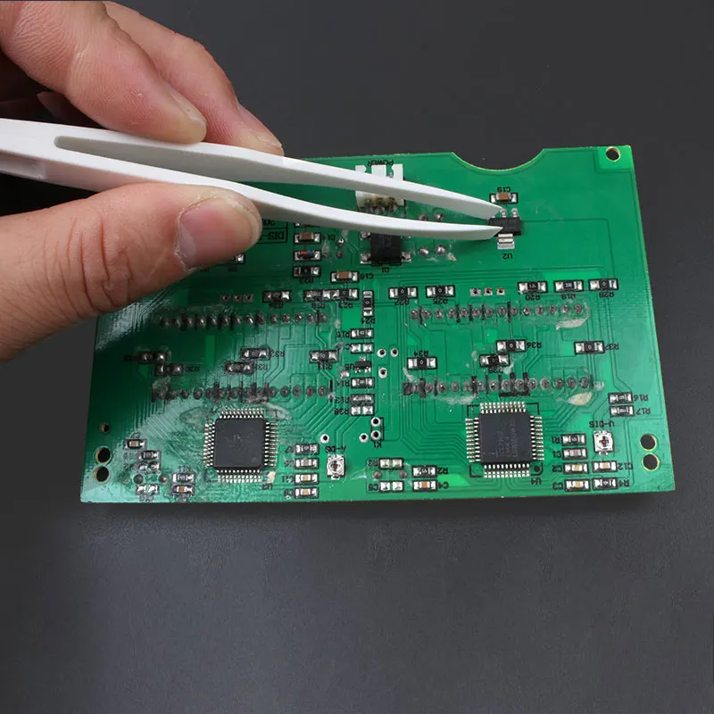 Flat head anti-static plastic tweezers used for precision electronic components production, semiconductor and computer tweezers (2)