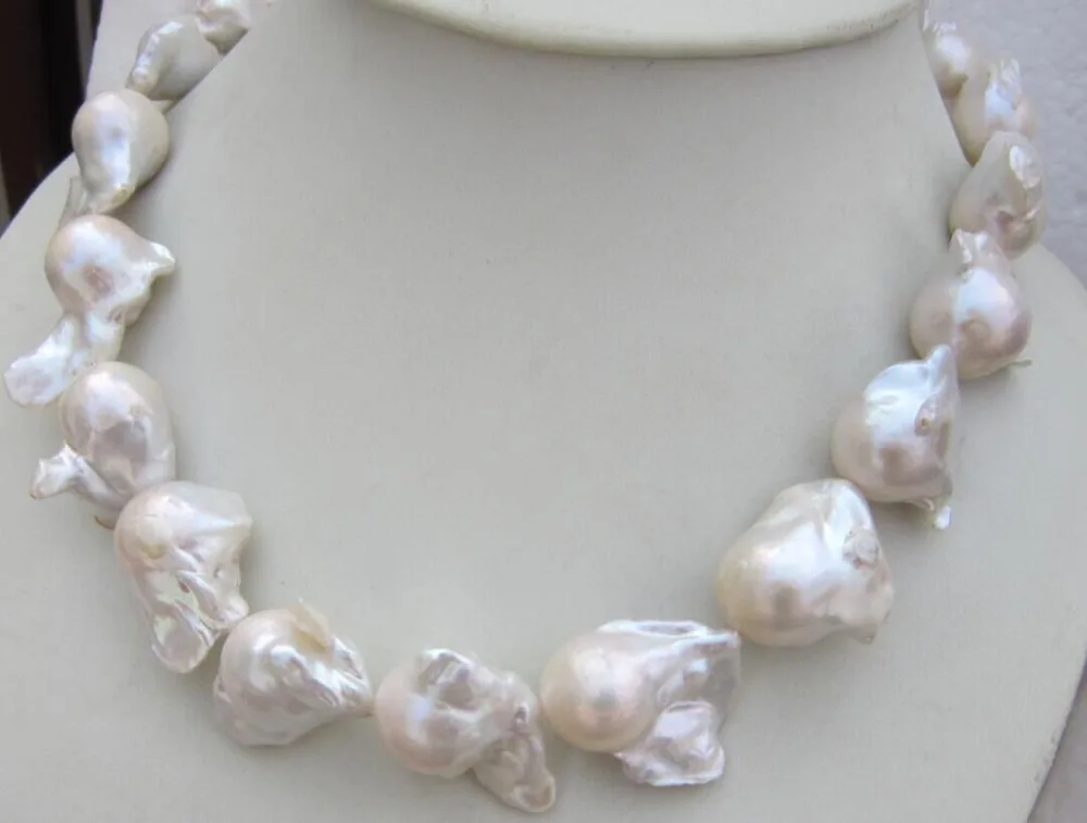 

Free Shipping >>HUGE AAA 16-24MM NATURAL SOUTH SEA WHITE BAROQUE PEARL NECKLACE 18 INCH