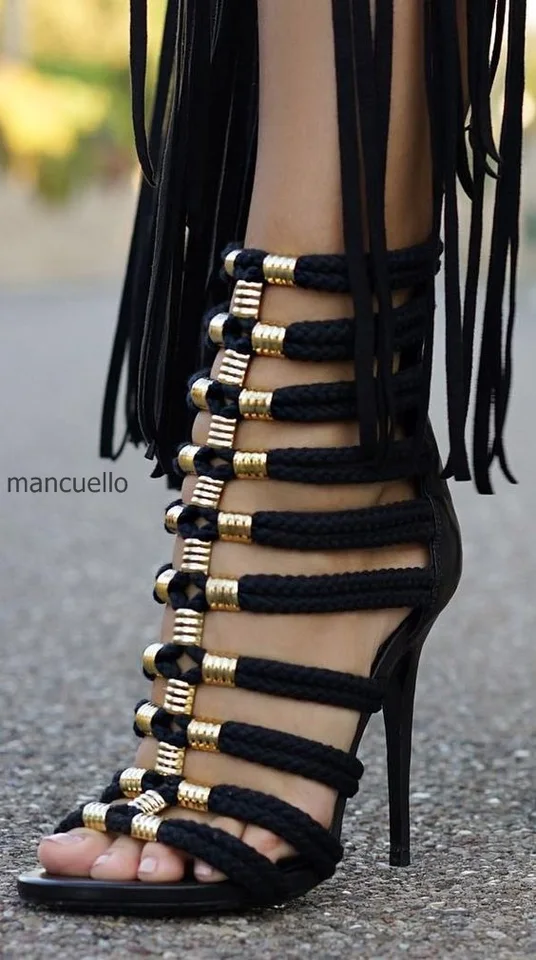 heels and rope