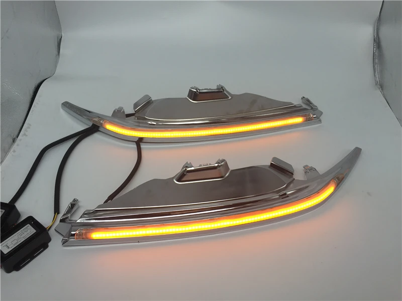 Car flashing 2PCS Car Headlight Eyebrow with Turn Signal 12V DRL LED Daytime Running Light For Toyota Camry