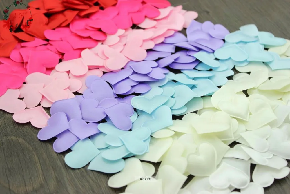 

200pcs/lot Fabric Satin Heart Shape Applique Padded Petal Garment Patches Wedding Table Birday Valentine's Day Decorates